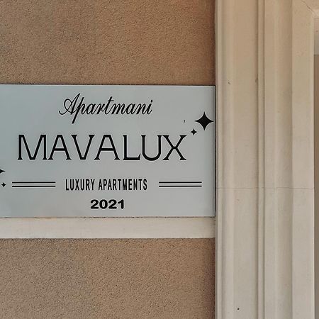 Mavalux Apartments Tivat Buitenkant foto